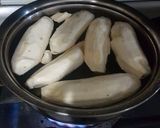 Foto del paso 2 de la receta: Topocho cocido con mantequilla y queso