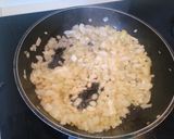 Foto del paso 1 de la receta: Arroz blanco con berenjenas, carne y un toque de curry