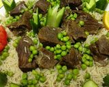 صورة لخطوة 15 من وصفة منسف رز ولحمه وفريكه ولحمه