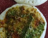 A picture of step 8 of Oats uttapam sandwich.