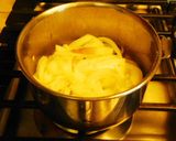 A picture of step 2 of French Onion Soup.