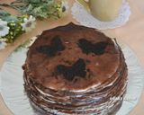 Foto langkah ke 7 dari resep Mille Crepes / Thousand Layer Cake.