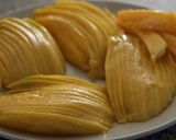 A picture of step 10 of Mango tart🥭😋.