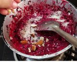 A picture of step 3 of Beetroot Halwa.