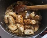 A picture of step 6 of Red Sauce Chicken.