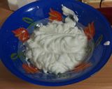 Foto del paso 3 de la receta: Bizcocho de chocolate con helado de vainilla