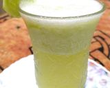 A picture of step 3 of Cucumber Lemonade,.