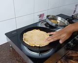 टेस्टी आलू पराठा (Aloo paratha recipe in Hindi) रेसिपी चरण 3 फोटो