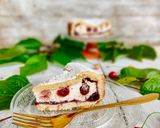A picture of step 7 of Ricotta and Sour Cherry Crostata.