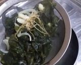 Foto langkah ke 2 dari resep Sup Pangsit Sayuran.