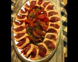 Une image de l'étape 3 de Salade de tomates aux magrets de canard fumés oignons nouveaux et herbes.