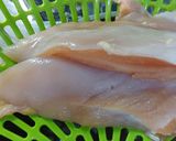 Hình bước làm 1 của món Salad ức gà