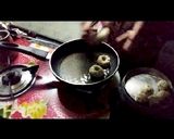 A picture of step 3 of Poha vada.
