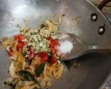 மசாலா பாகற்காய் பொரியல்(masala bittergourd poriyal recipe in tamil) ரெசிபி ஸ்டேப் 4 புகைப்படம்