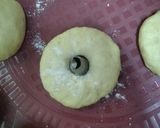 Foto langkah ke 9 dari resep Donat Kampung Gula Halus Hantaran Sebelum Pulang Kampung.