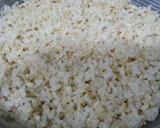 Foto del paso 5 de la receta: Arroz integral salteado con cebolleta y atún 😋🍽