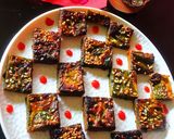 A picture of step 5 of Arbi leaves crispy squares.