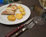 Foto del paso 7 de la receta: Matambre a la pizza con papas al horno