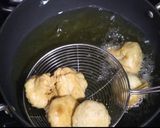 A picture of step 7 of Tandoori momos.