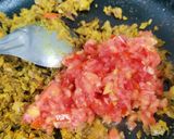 A picture of step 3 of Tamarind king fish curry.