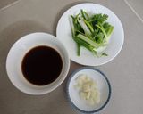Hình bước làm 1 của món Mì trứng xào thịt bò
