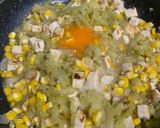 Foto langkah ke 6 dari resep Tumis Pare Jagung Tahu.