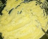 A picture of step 1 of Sandwich cake.