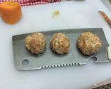 A picture of step 2 of Meatballs.