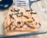 Foto del paso 5 de la receta: Salmón en leche de coco y romero