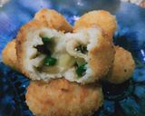 Foto langkah ke 5 dari resep Potato ball isi sayur.