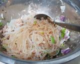 รูปขั้นตอนการทำที่ 2 ของ ลาบทูน่าวุ้นเส้น คลีนๆ