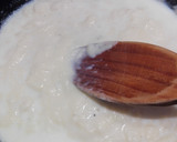 Foto del paso 4 de la receta: Crepes rellenos de repollo y langostinos con bechamel de queso