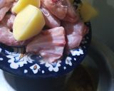 A picture of step 6 of Hara masala chicken.