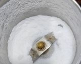 मक्खन मिश्री (Makhan mishri recipe in hindi) रेसिपी चरण 3 फोटो