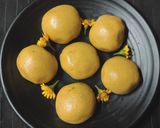A picture of step 3 of Besan ladoo.