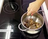 Φωτογραφία βήματος 3 της συνταγής Coq Au Vin (Κόκορας Κρασάτος)