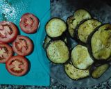 Foto del paso 1 de la receta: Berenjena, tomate y queso a la sartén
