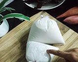 Foto langkah ke 2 dari resep Resep Gulai Ikan Salai Kecombrang.