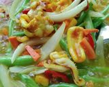 Gambar langkah 3 resipi Sotong Goreng Kunyit.