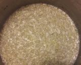 A picture of step 4 of Hindbeh with Oil and Onions.