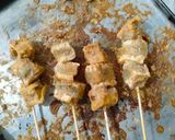 Foto langkah ke 5 dari resep Sate Tahu Aci.