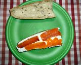 Foto del paso 4 de la receta Biscotes salmón con tomate
