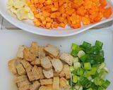 Foto langkah ke 1 dari resep Sup Bening Jamur.