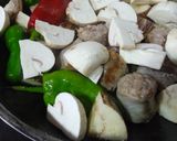 Foto del paso 4 de la receta: Longanizas con pimientos del Padrón