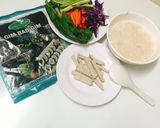 Hình bước làm 1 của món Kimbap rau củ chiên