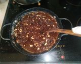 Φωτογραφία βήματος 9 της συνταγής Γλυκό snack με βρώμη, σοκολάτα, σταφίδες και φουντούκια