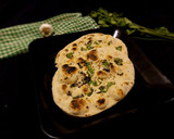 ગાર્લિક નાન (Garlic Naan Recipe In Gujarati) રેસીપી સ્ટેપ4ફોટો