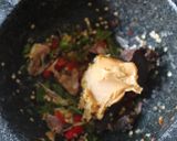 รูปขั้นตอนการทำที่ 3 ของ น้ำพริกกะปิมะม่วง _บ้าน Eat Am Are
