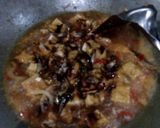 Foto langkah ke 5 dari resep Pindang tongkol suwir tahu.