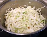 Hình bước làm 2 của món Canh Cải Nồi Nấu Thịt Bò